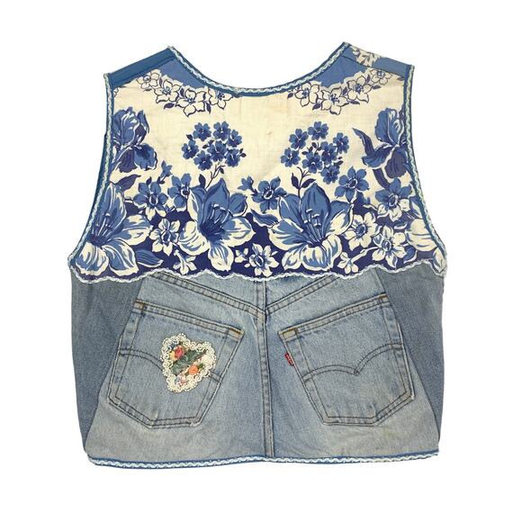 Vintage Handmade Patchwork Denim Vest Womens Apx Sz M Blue White *AS IS READ - Picture 2 of 6